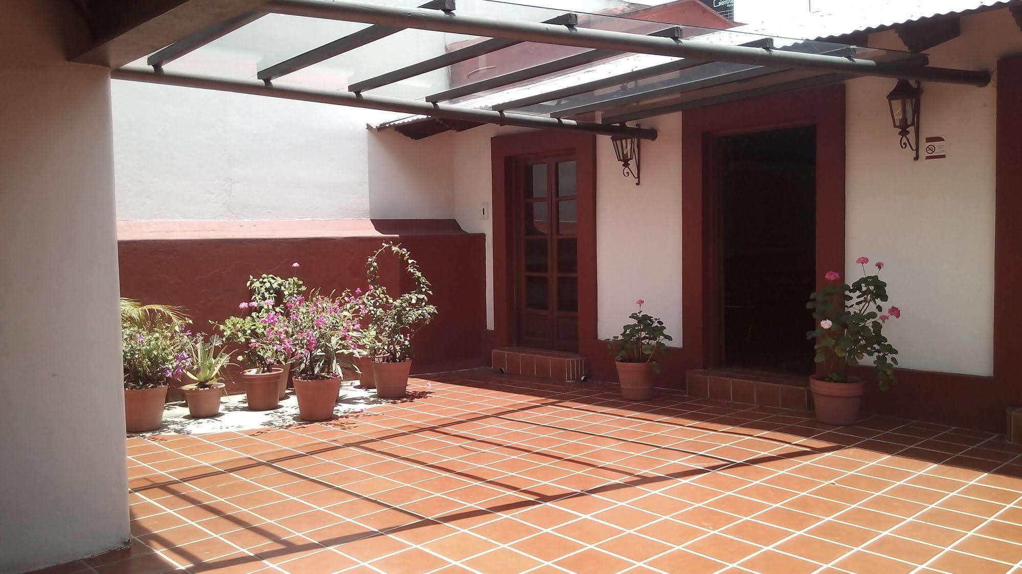 Hostal De La Niebla Xalapa Buitenkant foto