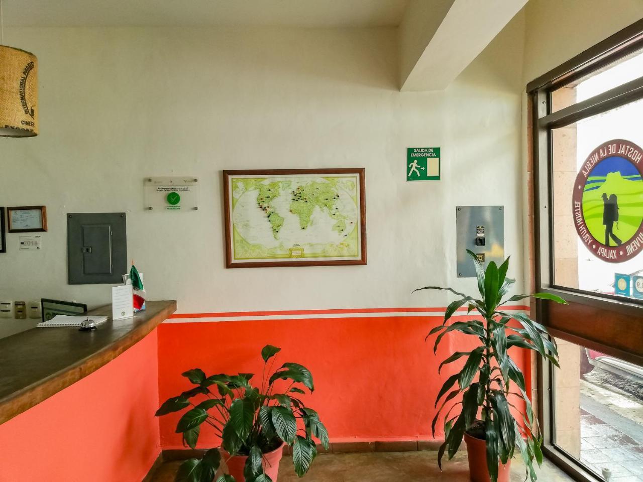 Hostal De La Niebla Xalapa Buitenkant foto